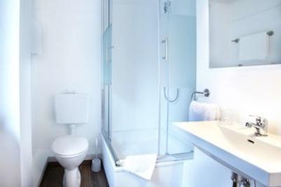 هتل اُستسیهال کیل بای پرمیر کلاس