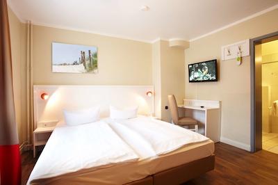 هتل اُستسیهال کیل بای پرمیر کلاس