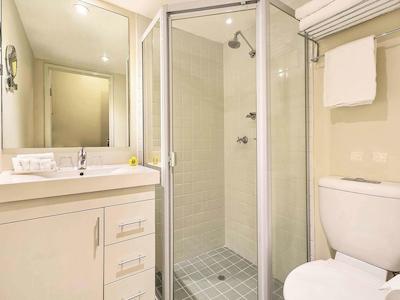 ایبیز اسیدنی ورلد اسکوار