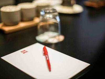 ایبیز اسیدنی ورلد اسکوار