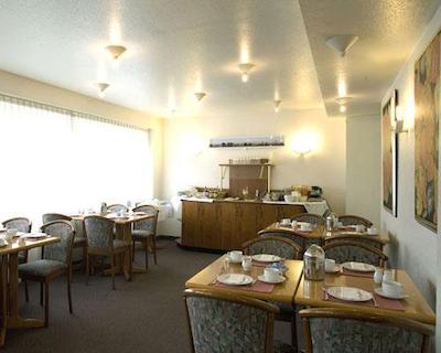 هتل البرویچ دوسلدرف