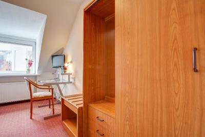 سنترو هتل کنسول