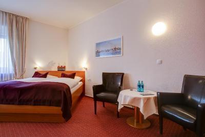 سنترو هتل کنسول