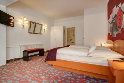 سنترو هتل کنسول