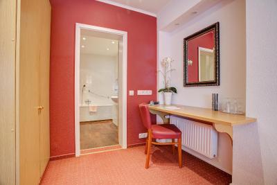 سنترو هتل کنسول