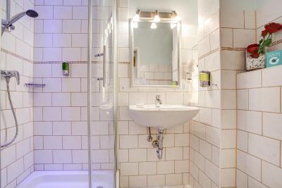 سنترو هتل کنسول