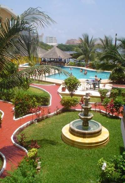 هتل فاراندا ایمپریال لاگونا کانکون