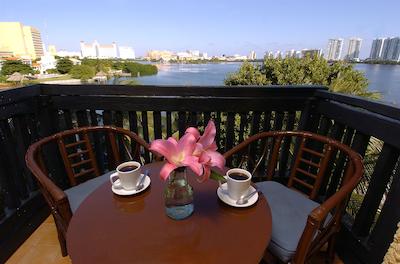 هتل فاراندا ایمپریال لاگونا کانکون