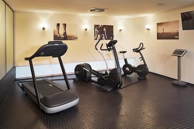 اینسید دوسلدرف اسیسترن