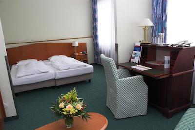 اینترسیتیهتل ووپرتال