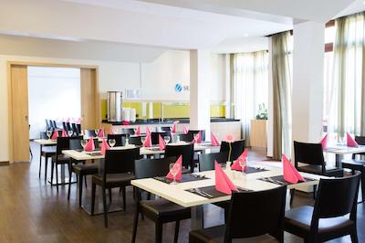 سلکت هتل اُسنابروک