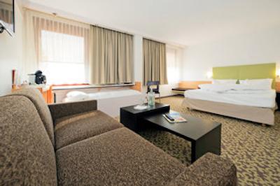 سلکت هتل اُسنابروک