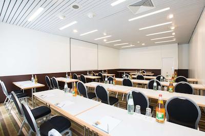 سلکت هتل اُسنابروک