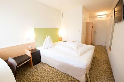 سلکت هتل اُسنابروک