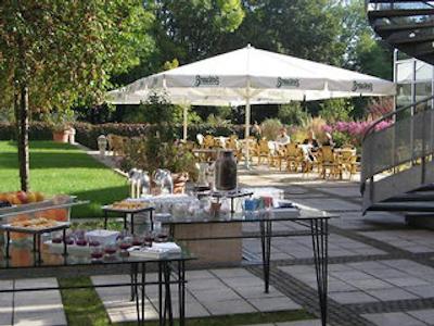 پنتاهتل چمنیتز