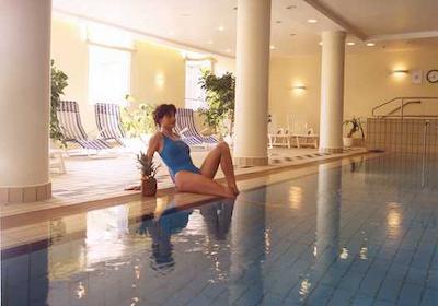 پنتاهتل چمنیتز