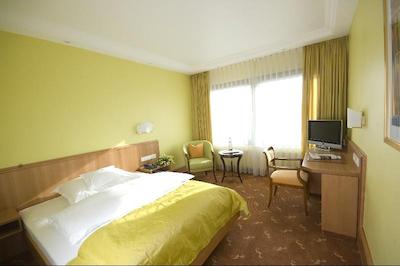 اینسل-هتل هیلبرن