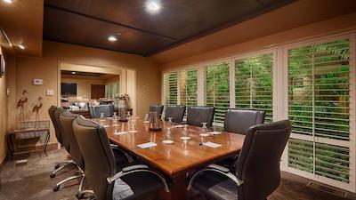 بست وسترن پلاس ایسلاند پالمز هتل اند مارینا