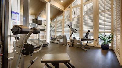 بست وسترن پلاس ایسلاند پالمز هتل اند مارینا