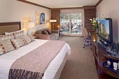 بست وسترن پلاس ایسلاند پالمز هتل اند مارینا