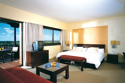 ایسلانتیلا گولف