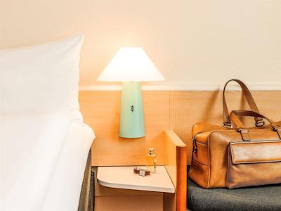 ایبیز مونچن مس هتل