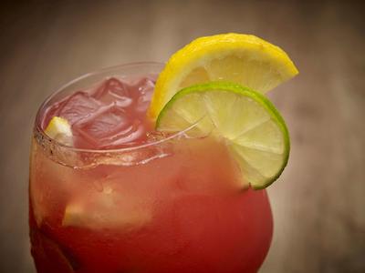 بست وسترن پلاس گویلدوود این