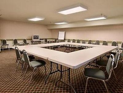 سوپر 8 اسوان ریور