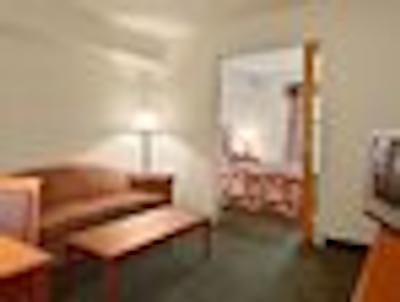 سوپر 8 اسوان ریور