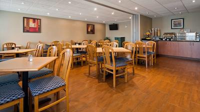 بست وسترن پلاس بورلینگتون این اند سویتز