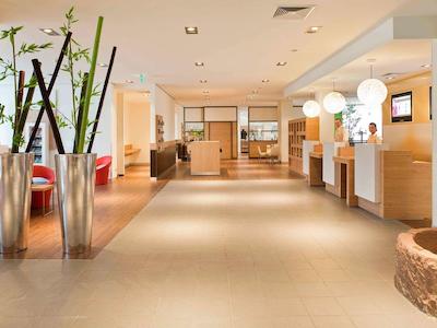 ایبیز مینز سیتی هتل