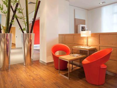 ایبیز مینز سیتی هتل