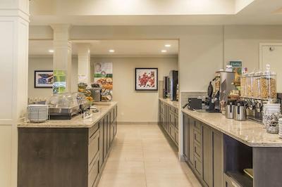 امستردام این اند سویتز فردریکتون