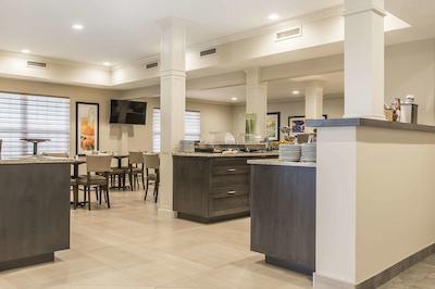 امستردام این اند سویتز فردریکتون