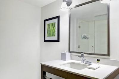 فور پوینتز بای شراتون منکتون