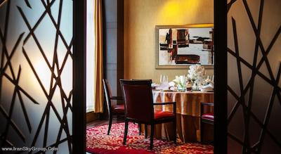 رنسانس پتوئو