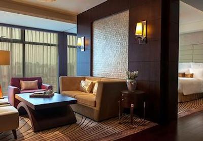 رنسانس پتوئو