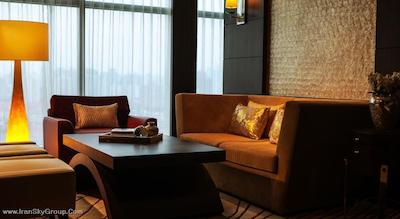 رنسانس پتوئو