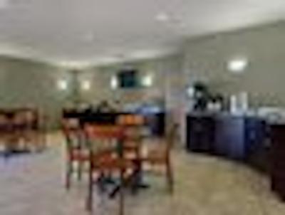 سوپر 8 ادسُن