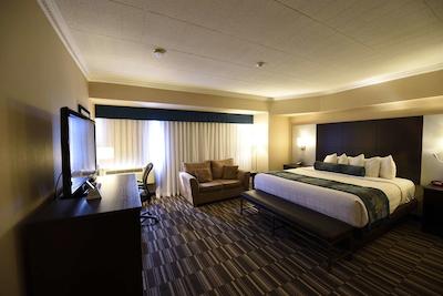 بست وسترن دونتون سودبوری سنترویل