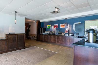 کوالیتی هتل اند سویتز