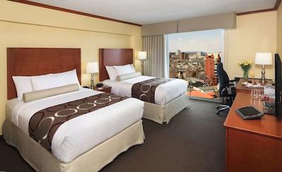 بست وسترن پلاس گاتینیو-اُتاوا