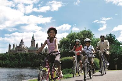 بست وسترن پلاس گاتینیو-اُتاوا