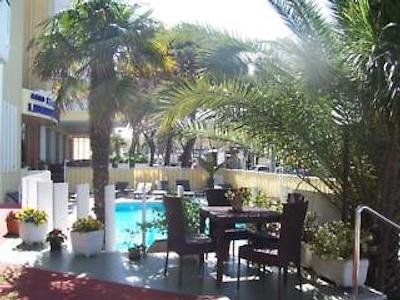 لیترانئو سویت هتل