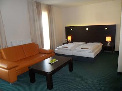 فلمینگز کنفرنس هتل فرانکفورت