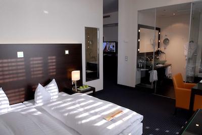 فلمینگز کنفرنس هتل فرانکفورت