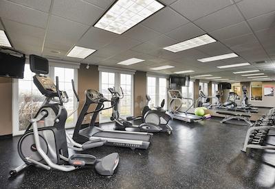 بست وسترن پلاس اُرانجویل این اند سویتز