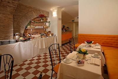 بوتیک هتل تروی