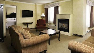 هتل سیناتور کبک