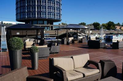 کلارین این لاکسید اند کنفرنس سنتر